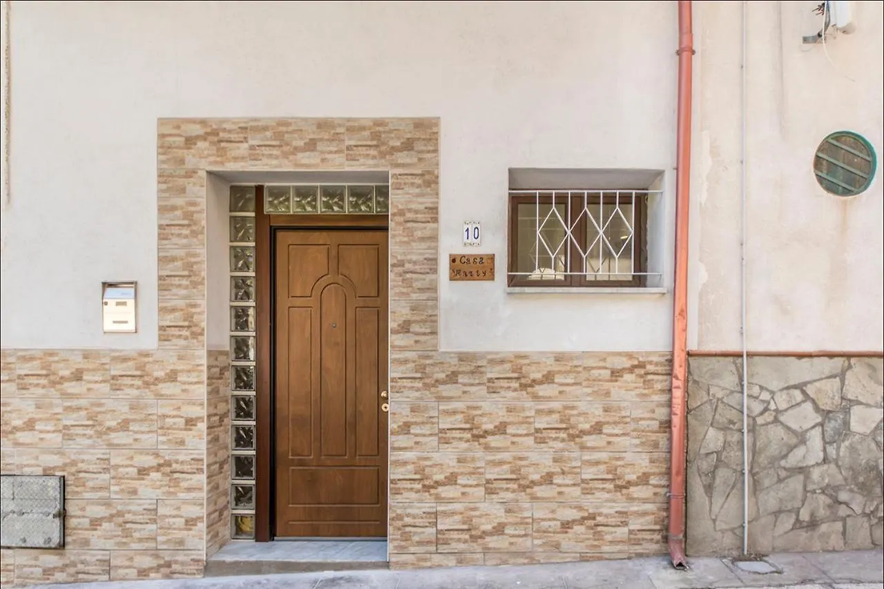 Casa Marty Villa Mondello Italy